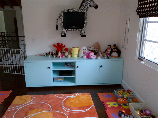 Kids bedroom cabinet